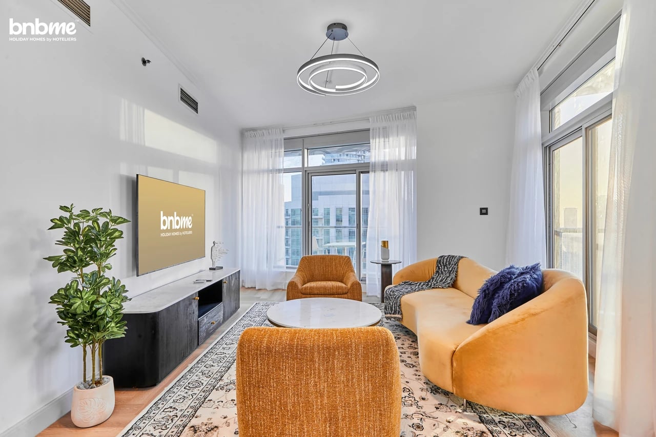 Modern Downtown Dubai Apartment Near Burj Khalifa
